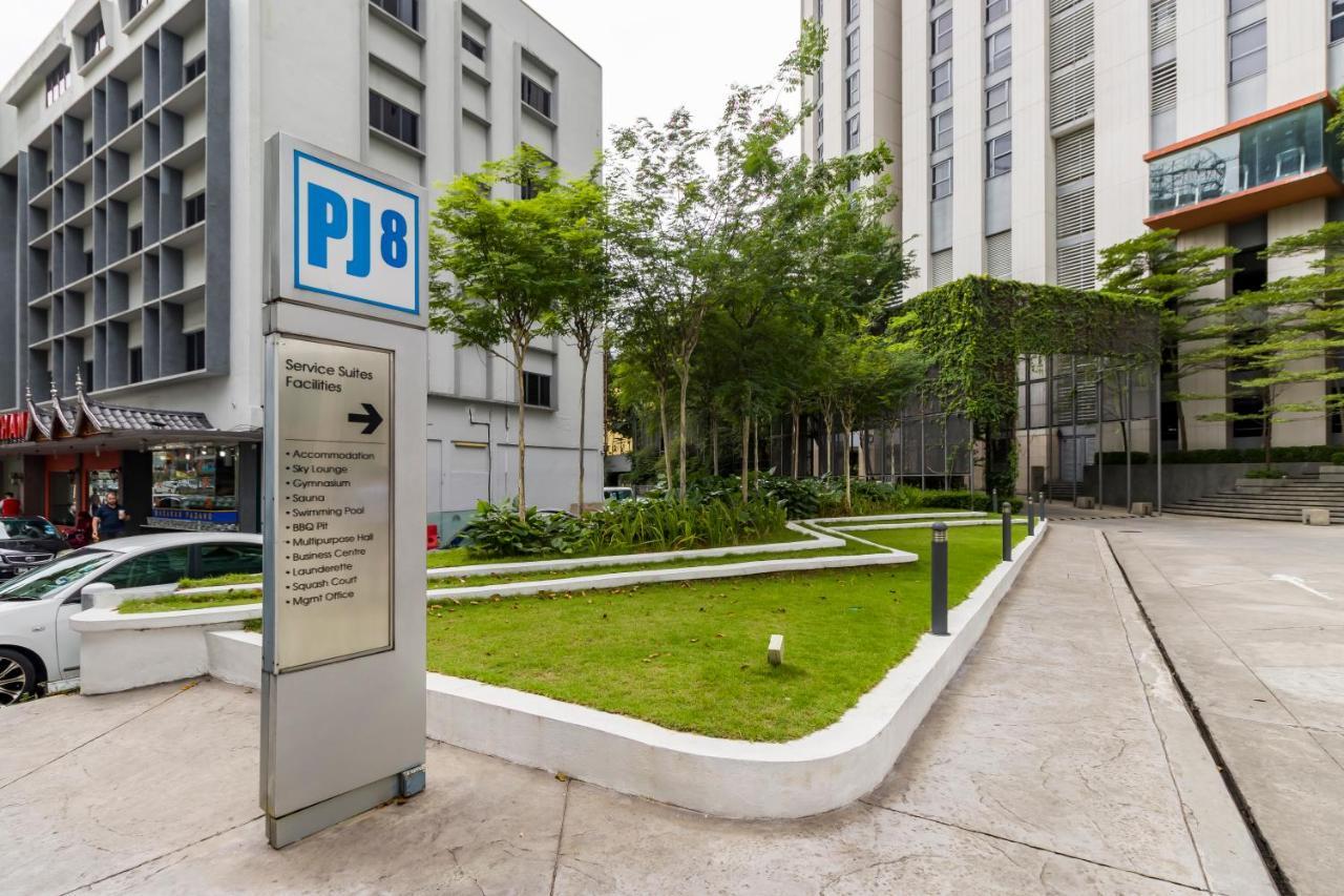 Pj8 Service Suites By Airhost 八打灵再也 外观 照片